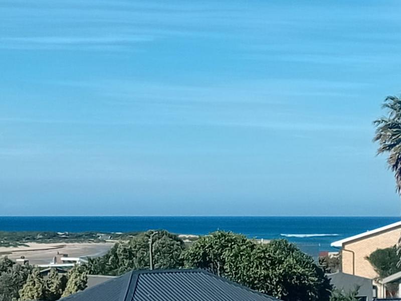 5 Bedroom Property for Sale in Stilbaai Wes Western Cape